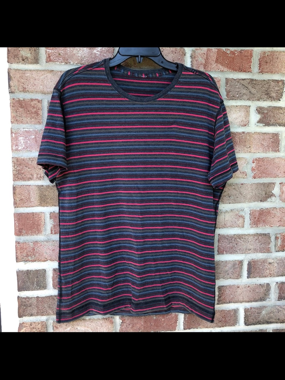 Lululemon Men's Striped Crew Neck T-Shirt - Black & Red